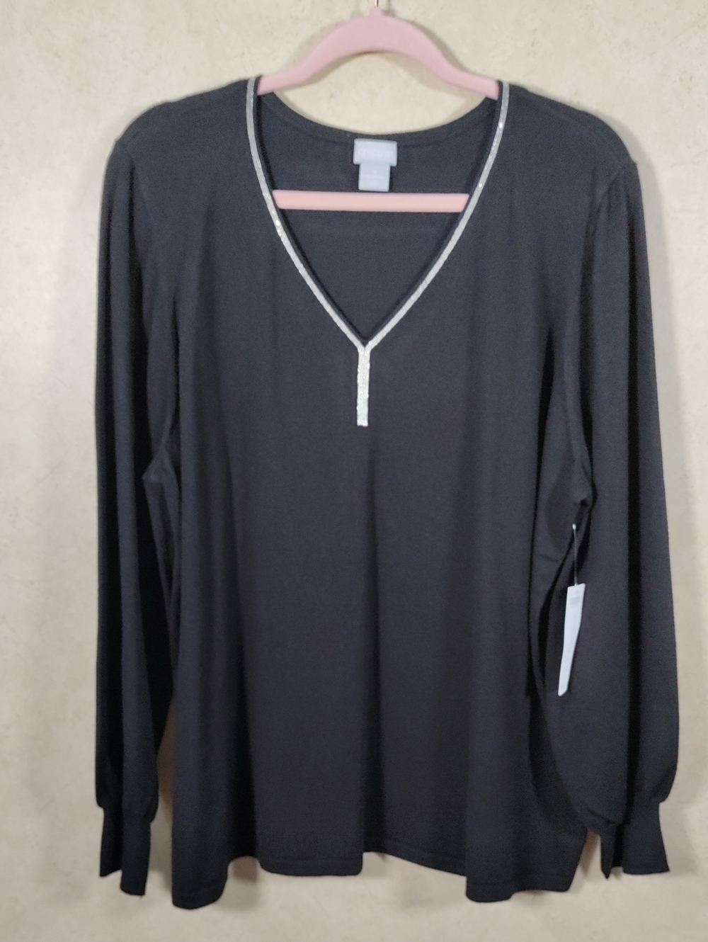 I132 Chico's Black Cashmere  Blend V-Neck Sweater 4 XXL NWT